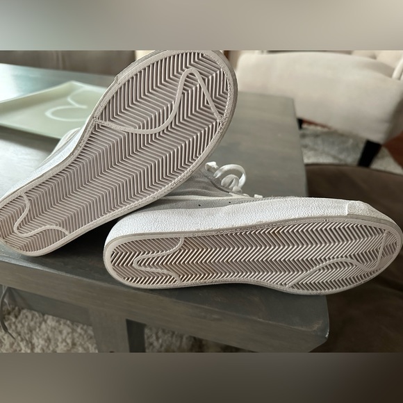 EUC Nike Blazer Mid '77 Suede Grey size 7Y - Picture 3 of 3